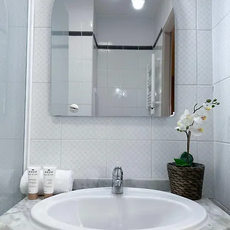 Apartament Perfect In Louvre Area Paryż