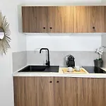 Perfect In Louvre Area Apartamento Paris